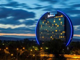 2 Tage im Radisson Blu Hotel, Frankfurt 
