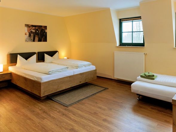 Dreibettzimmer