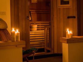 4 Tage Gardasee-Auszeit in Torbole mit Pool und idealer Lage zwischen See und Bergen ⭐