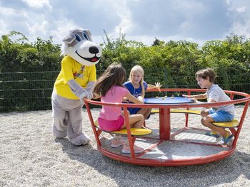 Familientage erleben - 2 Kids bis 12 Jahre kostenlos!