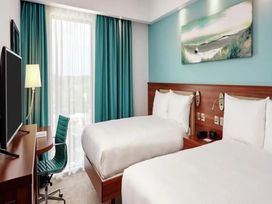 2 Tage Kurzurlaub mit Frühstück im Hampton by Hilton Kiel City Centre