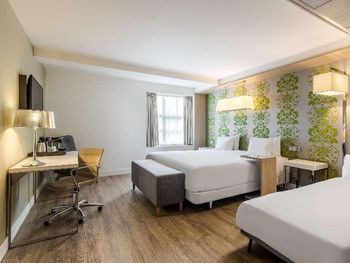 4 Tage im Hotel NH Amsterdam Noord