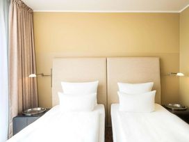 2 Tage im Elaya Hotel Hamburg mit Frühstück