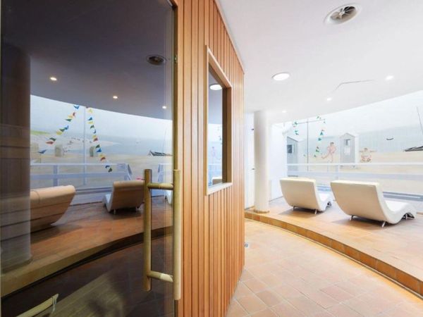 8 Tage Windstärke 7 | Kurzurlaub auf Sylt, direkt am Strand Strandhotel Sylt in Westerland (Sylt), Schleswig-Holstein inkl. Frühstück