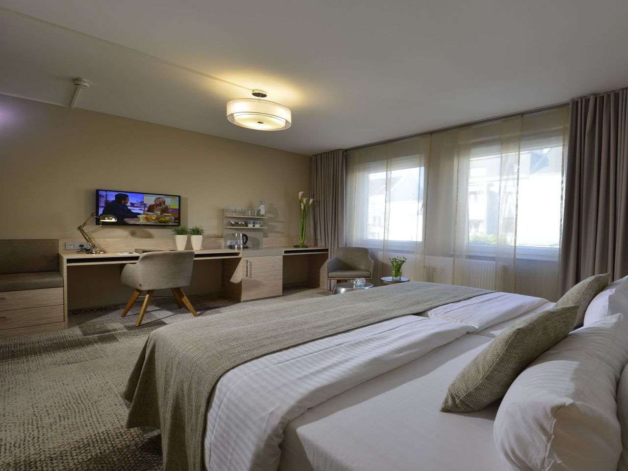 Superior