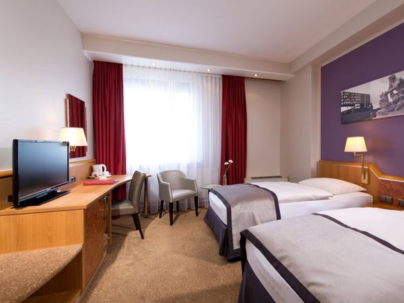 Doppelzimmer STANDARD mit zwei Einzelbetten