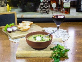 Körbchen voller Ostereier und Ostertage in Franken