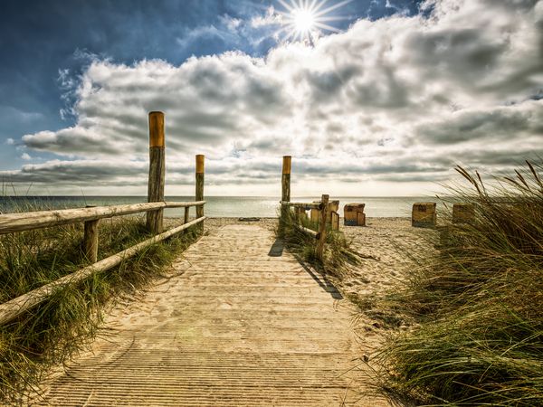 Hundetage auf Fehmarn + Hundedecke, Leckerlie, Schleswig-Holstein Frühstück