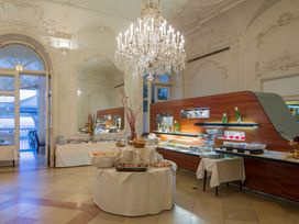 5 Tage mit Frühstück im Hotel Schloss Wilhelminenberg