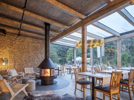 2 Tage Kurzurlaub mit Frühstück im Pytloun Hotel Harrachov
