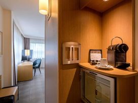 2 Tage mit Frühstück im Hotel Novotel Aachen City