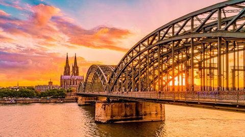 Hohenzollernbrücke in Köln