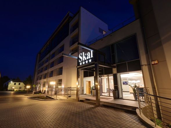 Skal Hotel
