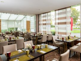 2 Tage Kurzurlaub mit Frühstück im Leonardo Hotel Koeln Bonn Airport