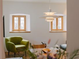 3 Tage - Wellness & Genuss für Zwei - Luxusmomente zwischen Weinbergen und Karst