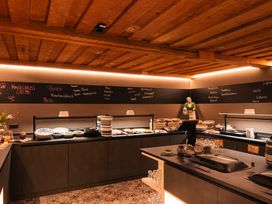 Alpenflair & Auszeit – Wohlfühlen im Berghotel Basur