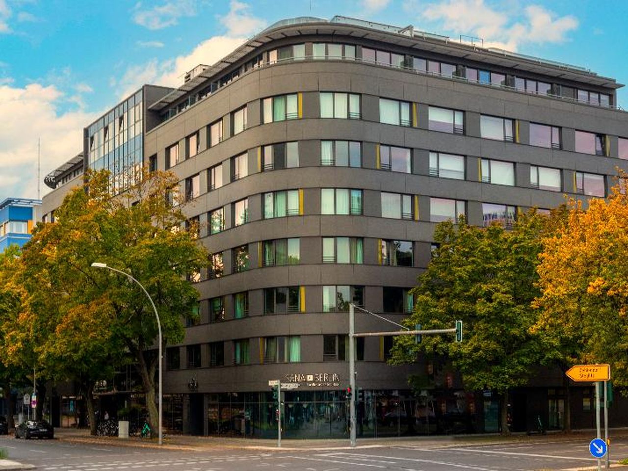 2 Tage nahe des Kaufhauses KaDeWe in Berlin