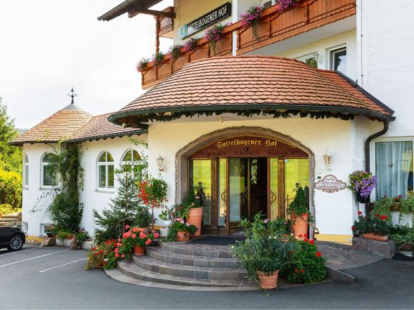 Natur- & Aktivhotel Sattelbogener Hof