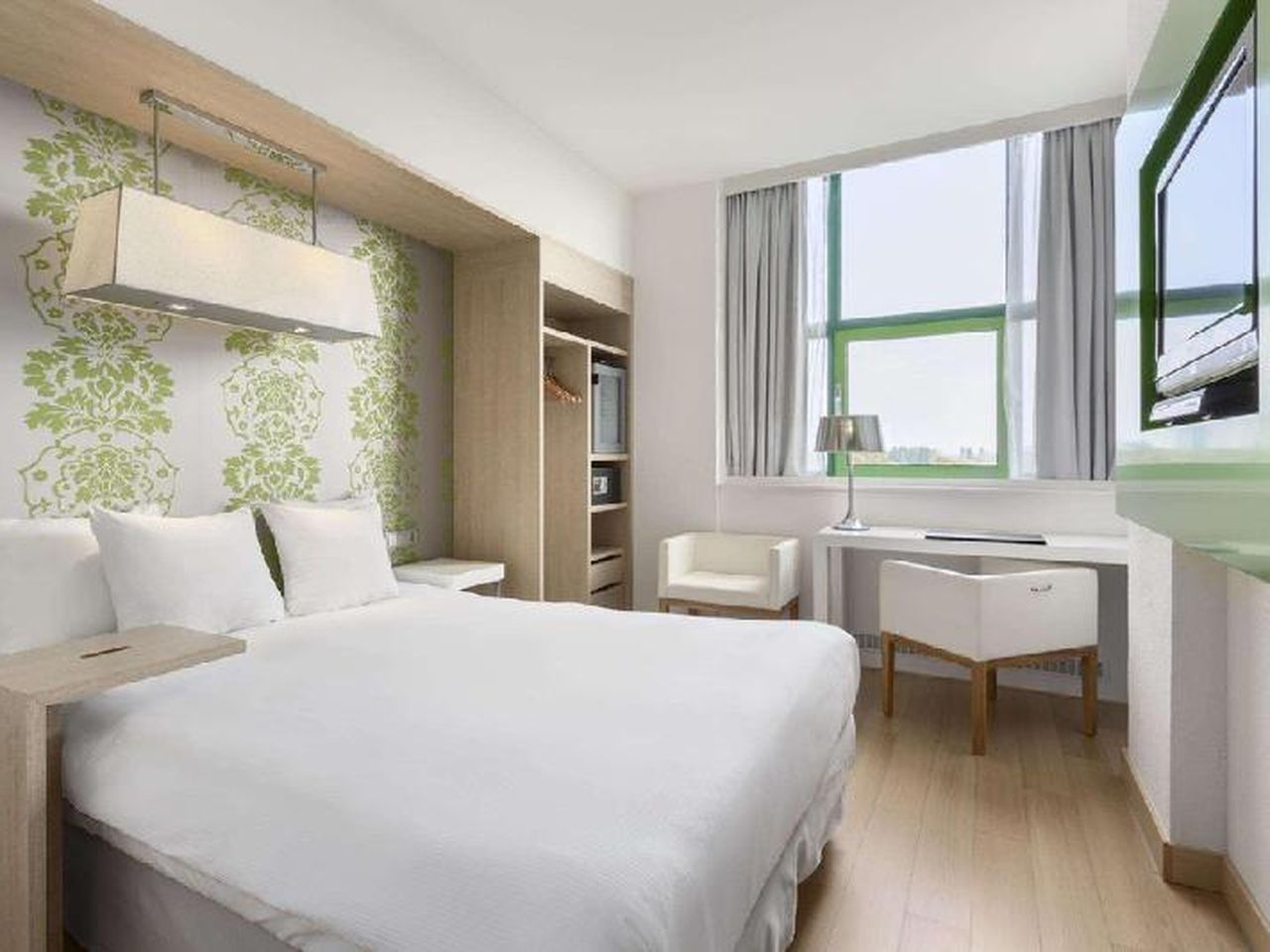 4 Tage im Hotel NH Amsterdam Noord
