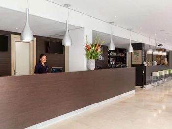 2 Tage Auszeit selber gestalten im Nh Amsterdam Zuid Kurzurlaub mit Frühstück