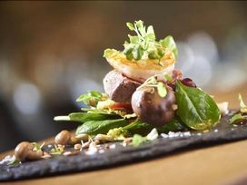 Märchenhafte 2 Tage in der Eifel - Auszeit im Schloss