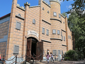 Bayern Park mit Hotel