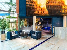 Erding Ahoi: 2 Tage die größte Therme der Welt pur!