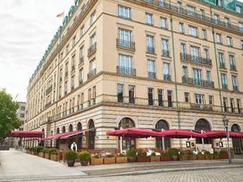 2 Tage im Hotel Adlon Kempinski Berlin mit Frühstück