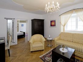 Wohnen im Schloss Halbturn - 3 Tage mit HP