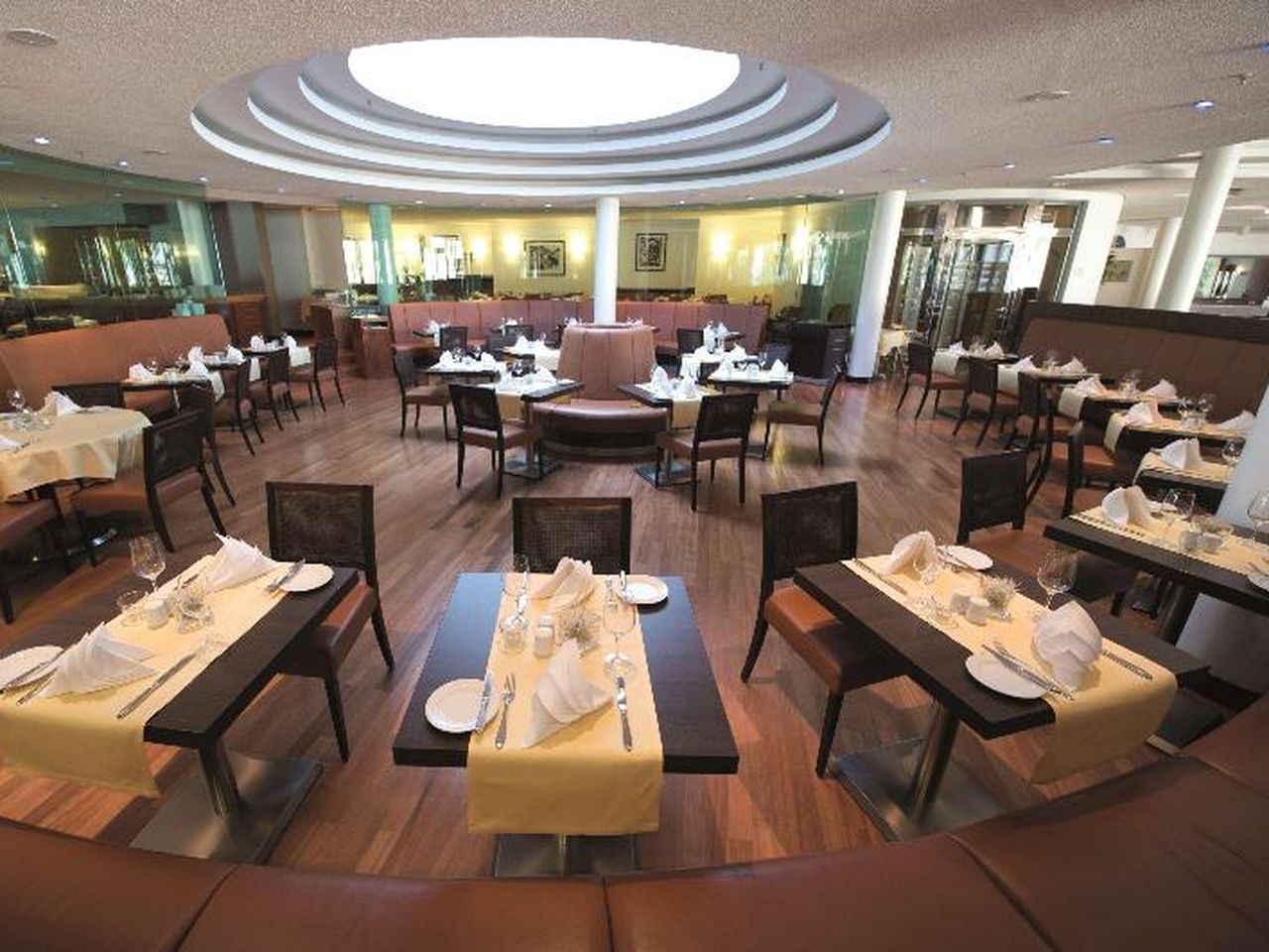 3 Tage im Radisson Blu Park Hotel mit Frühstück