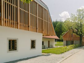 3 Tage - Wellness & Genuss für Zwei - Luxusmomente zwischen Weinbergen und Karst