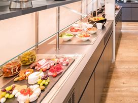 2 Tage Kurzurlaub mit Frühstück im Scotty + Emily Hotel Ulm, Sure Hotel Collection by BW