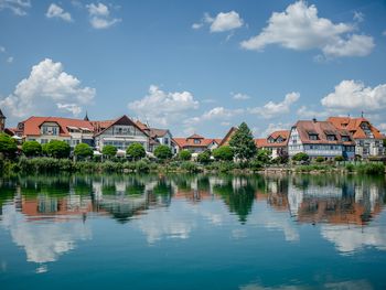 Süße Wellnesszeit im Seehotel mit Privatinsel & Sauna