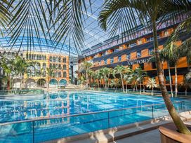 Erding Ahoi: 2 Tage die größte Therme der Welt pur!