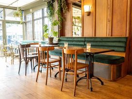 3 Tage im Hotel NH Amsterdam Schiller