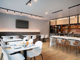 2 Tage Kurzurlaub mit Frühstück im B&B HOTEL Wismar