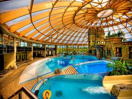 3 Tage Kurzurlaub mit HP im Aquaworld Resort Budapest