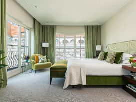 2 Tage Erholung und Luxus in der Landeshauptstadt