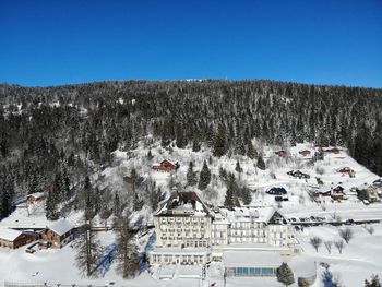 9 Tage Im Herzen des Waadtländer Jura mit Frühstück