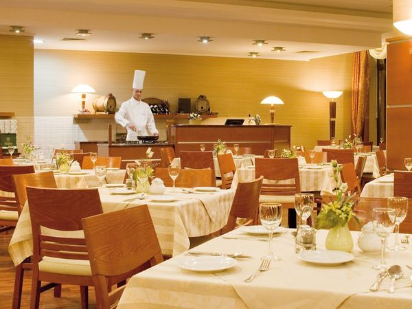 4 Tage Ostseeidylle & Badespaß inkl. Halbpension Lidia Spa in Rügenwalde (Darłowo), Westpommern inkl. Halbpension