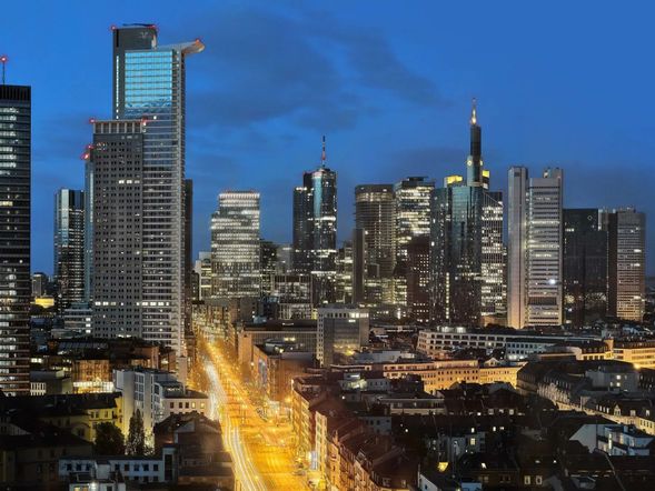 2 Tage Frankfurt erkunden im NH Collection Frankfurt Spin Tower mit Frühstück