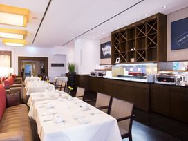 2 Tage mit Frühstück im Select Hotel Handelshof Essen