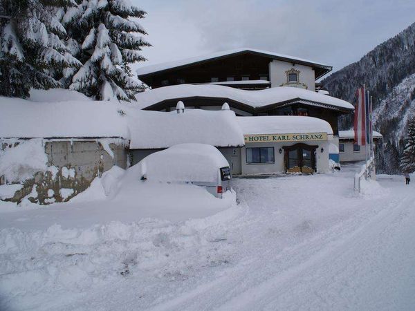 Wellnesstage in Tirol - 6 Tage im Hotel Karl Schranz in St. Anton am Arlberg inkl. Halbpension