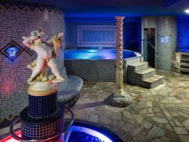 2 Tage Kurzurlaub mit Frühstück im Wellness Hotel Babylon