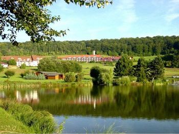 Kurz-mal-weg mit Blick zum See