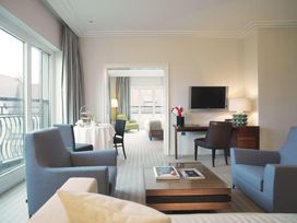 2 Tage Erholung und Luxus in der Landeshauptstadt