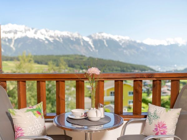 Urlaub mit Hund - Ferien auf vier Pfoten HP - 3 N in Mutters, Tirol Halbpension