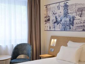 2 Tage mit Frühstück im Hotel Novotel Aachen City