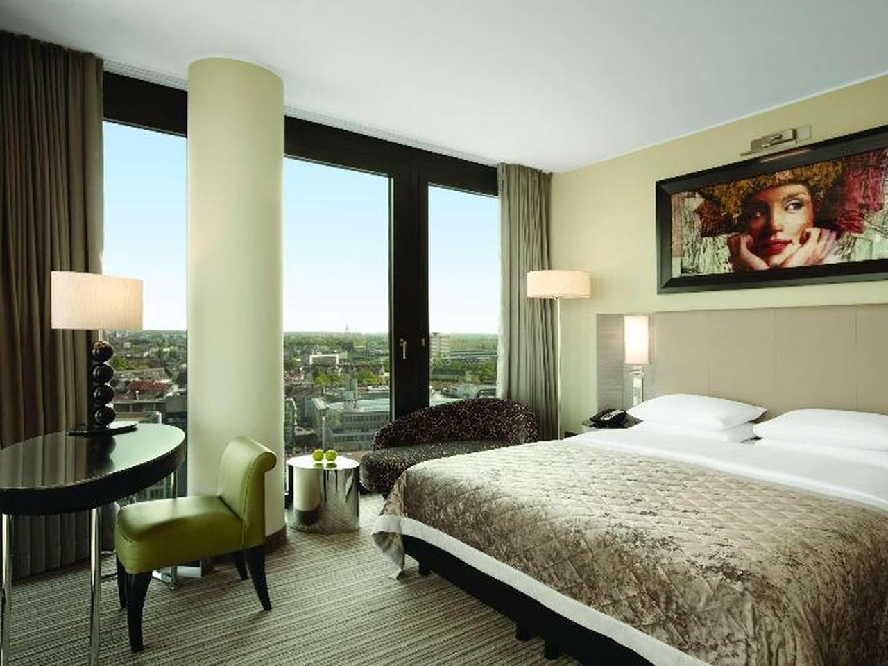 2 Tage im Hyatt Regency Düsseldorf