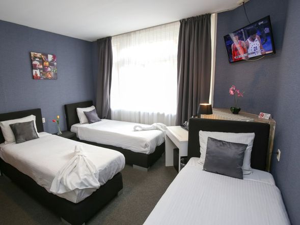 Dreibettzimmer STANDARD